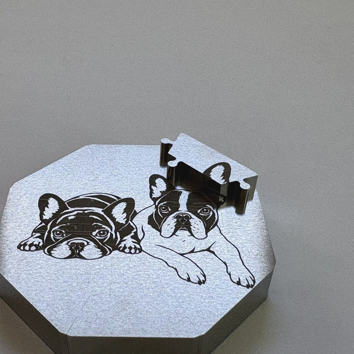 ZIREL【French Bulldog Cuddle Time | Such a Cute Face, But So Frustrating】 20-Piece Metal Puzzle